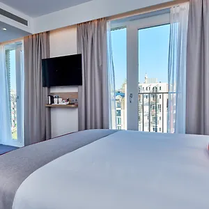 Hotell Express - Hall By Ihg
