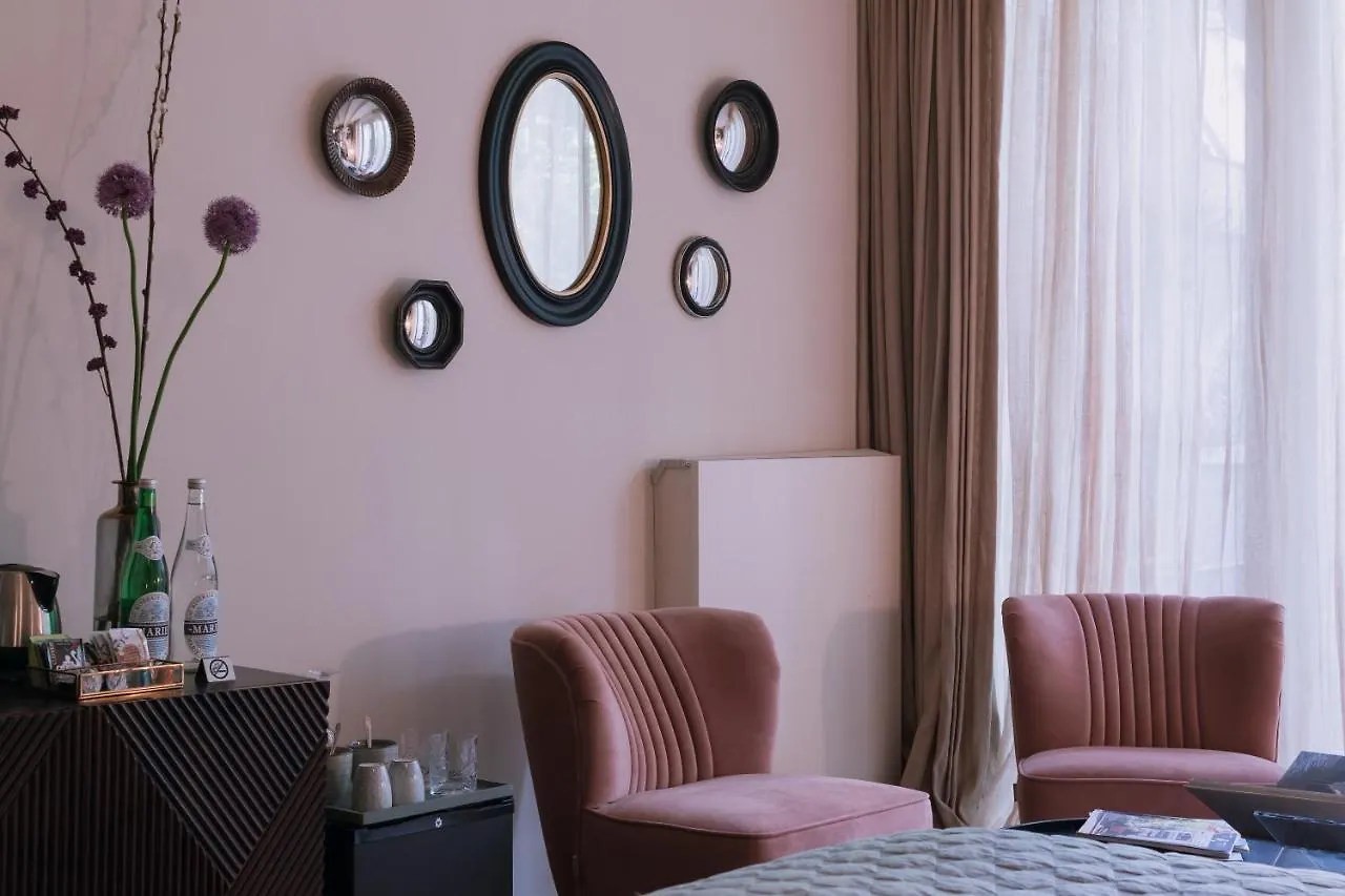 Villa360 Amsterdam Nederländerna